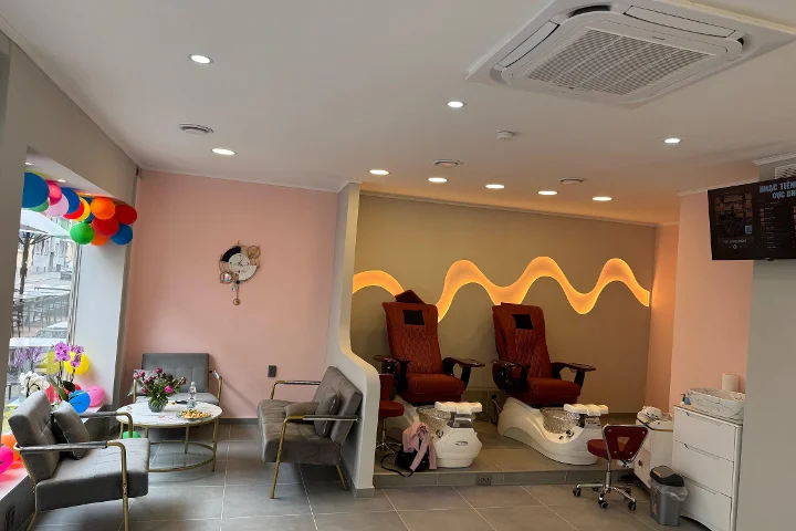 Studio Interior Left 1